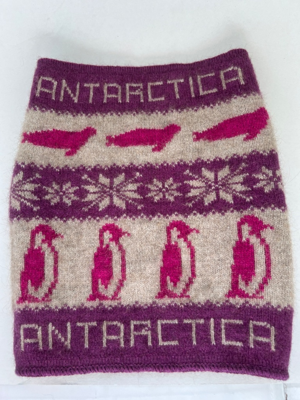 Arctic Edge Antarctica Neck Gaiter Warmer Burgundy Seals penguins Merino Wool